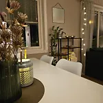 Norhern Lights Luxus -5 Min Airport-free Park شقة *