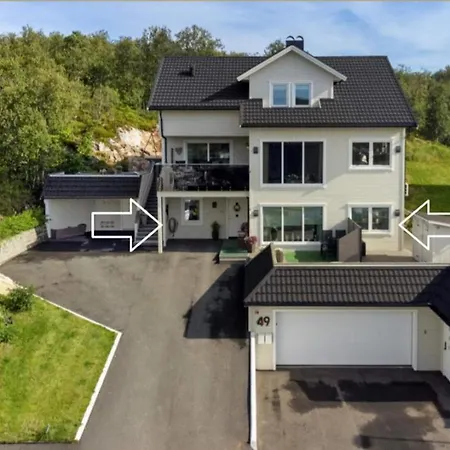 Big Luxury Euroraapartment In &free Parking Appartement Tromsø