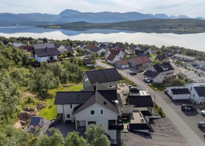 Norhern Lights Luxus -5 Min Airport-free Park Lägenhet Tromsø