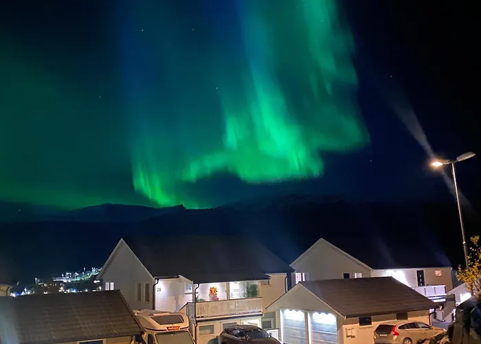 Norhern Lights Luxus -5 Min Airport-free Park * Tromsø